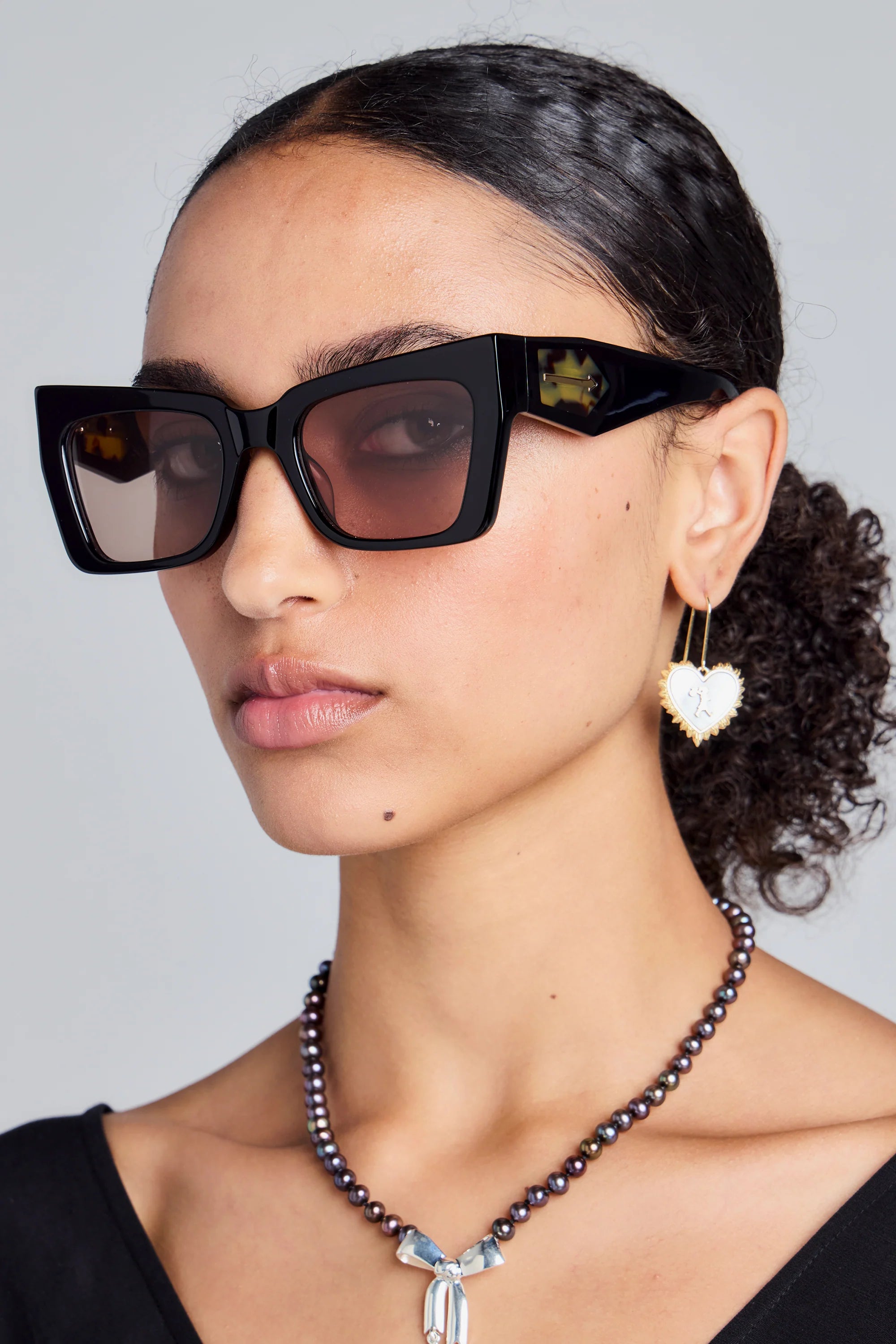 KAREN WALKER - IMMORTALISED - BLACK - TAN MONO