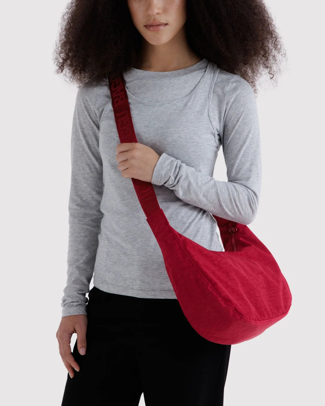 BAGGU - Medium Nylon Crescent Bag