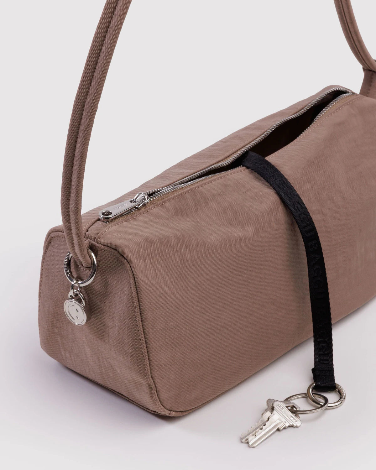 BAGGU - Nylon Loaf Bag Toasted Almond