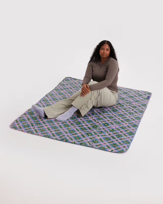 BAGGU Puffy Picnic Blanket - Green Star Plaid