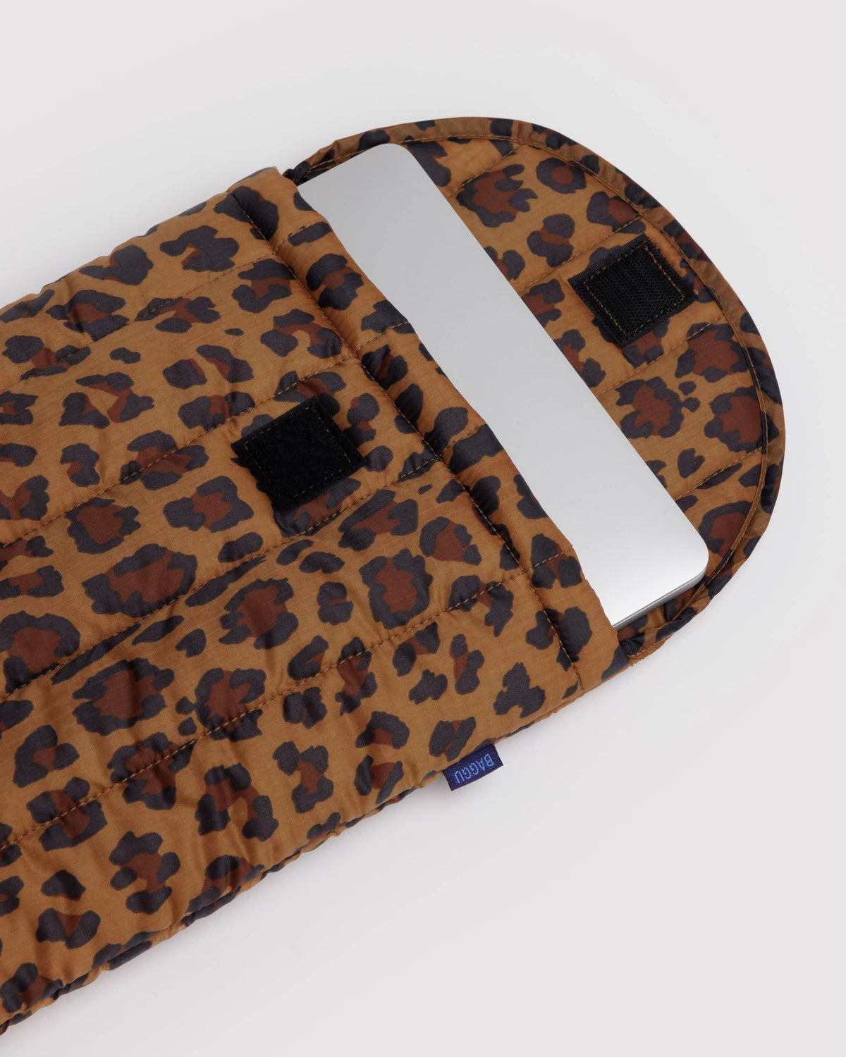 BAGGU - Puffy Laptop Sleeve 13"/14" - Leopard
