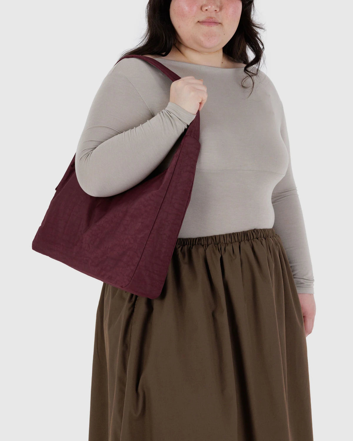 BAGGU - Nylon shoulder bag Mahogany