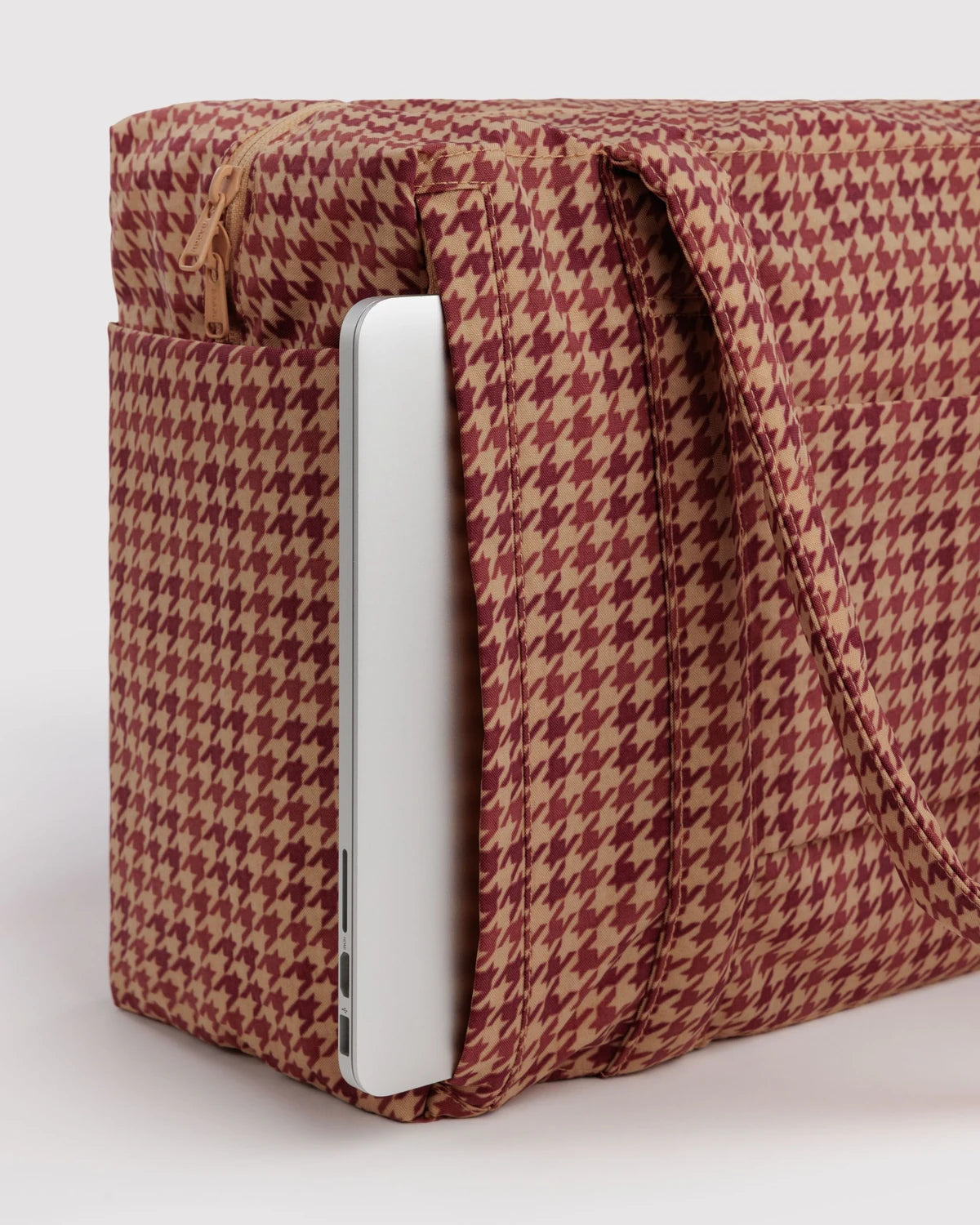 BAGGU - Small Cloud Carry-on - Tan Houndstooth