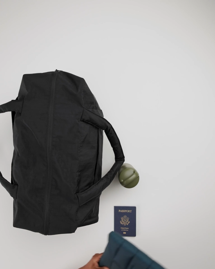 BAGGU - Cloud Carry-on - Blurred Gingham Brown